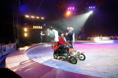 Klovne i Cirkus Arena